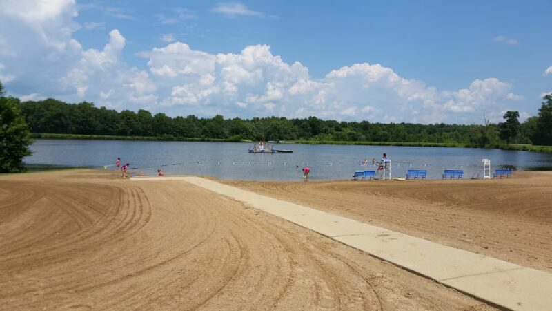 Scales Lake Park - Boonville, IN