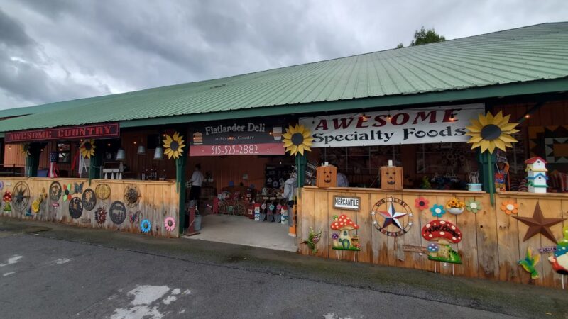 Flatlander Deli at Awesome Country - Boonville, NY