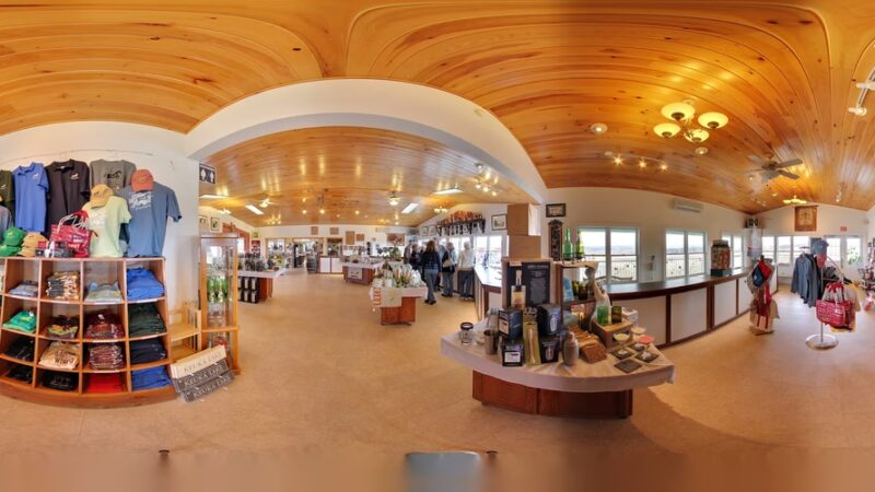Hunt Country Vineyards - Branchport, NY