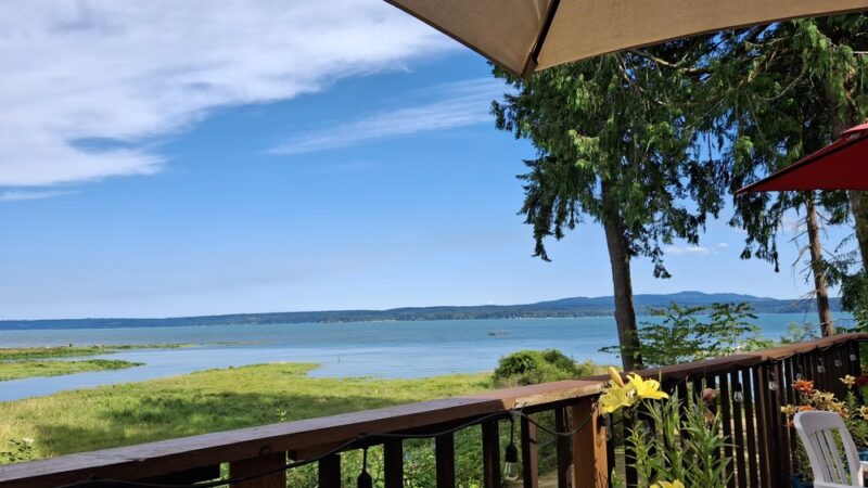 Geoduck Restaurant and Lounge - Brinnon, WA