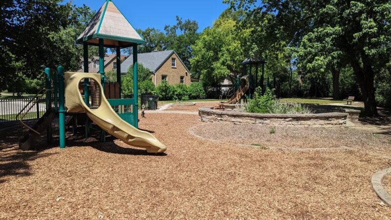 Creekside Park - Brookfield, IL