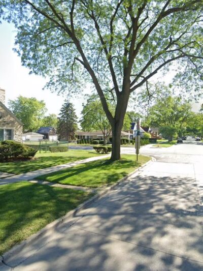 Pet-Friendly Park & Agility - Brookfield, IL