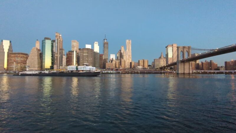 Brooklyn Bridge Lookout - Brooklyn, NY