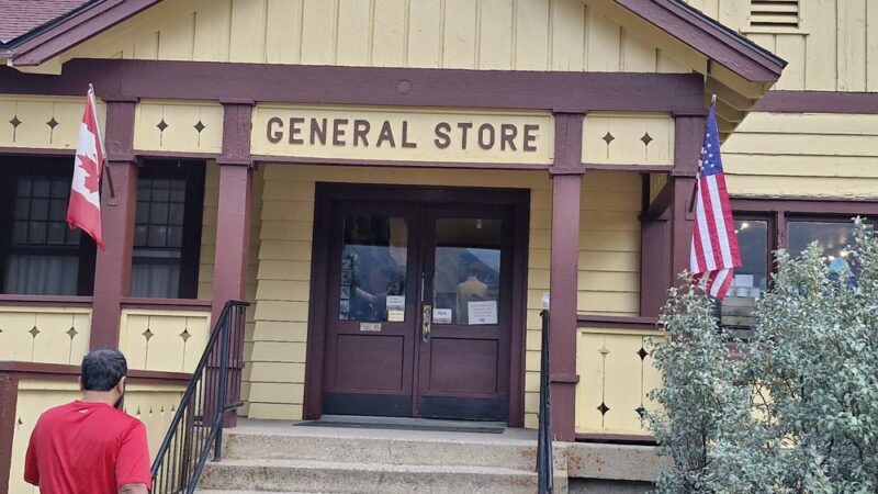 Two Dog Flats Restaurant - Browning, MT