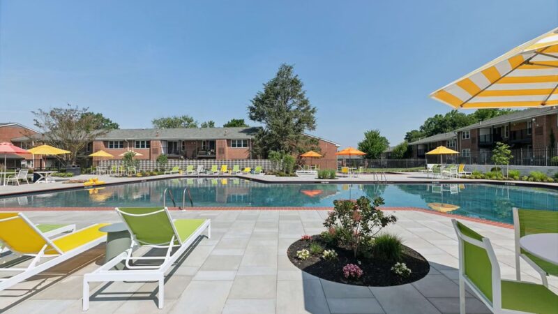 Radwyn Apartments - Bryn Mawr, PA