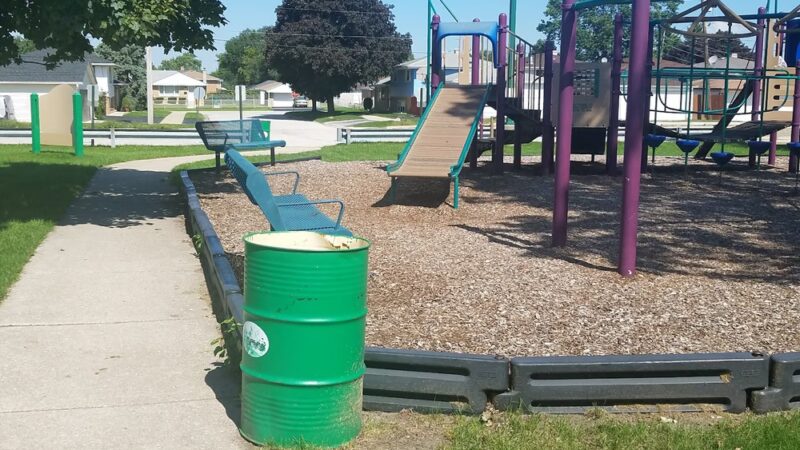 Macarthur Park - Burbank, IL