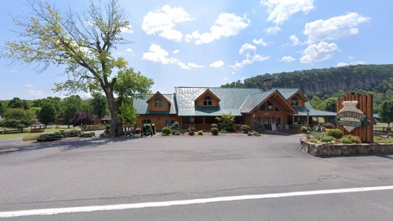 Smoke Hole Log Cabin Resort - Cabins, WV