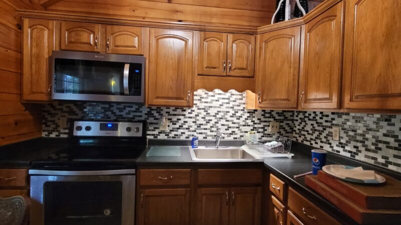 Smoke Hole Log Cabin Resort - Cabins, WV