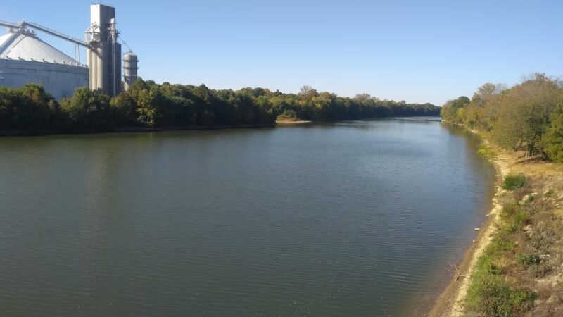 Veteran's Memorial Park - Calhoun, KY