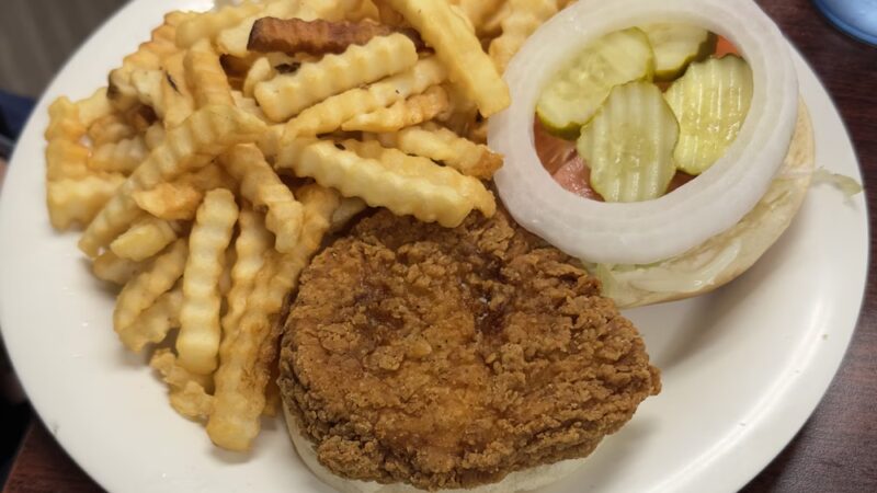 Lumpy's Restaurant - Cambridge City, IN