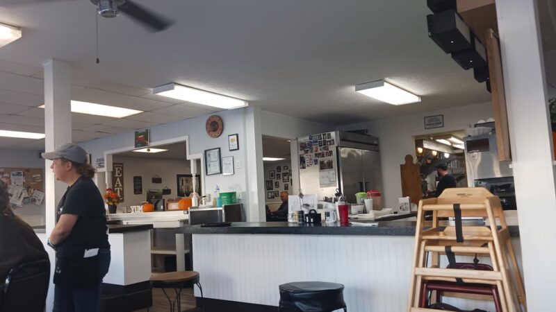 Lumpy's Restaurant - Cambridge City, IN