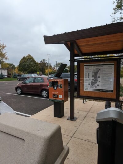 CamRock Walking Trailhead - Cambridge, WI