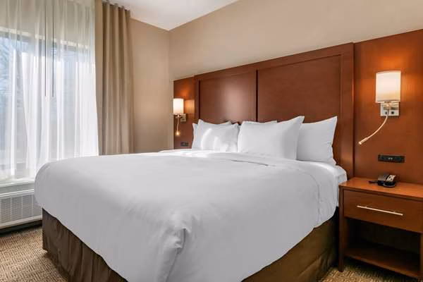 Comfort Suites Camp Hill-Harrisburg West - Camp Hill, PA