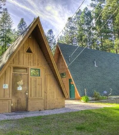 Camp Sherman RV Park & Motel - Camp Sherman, OR