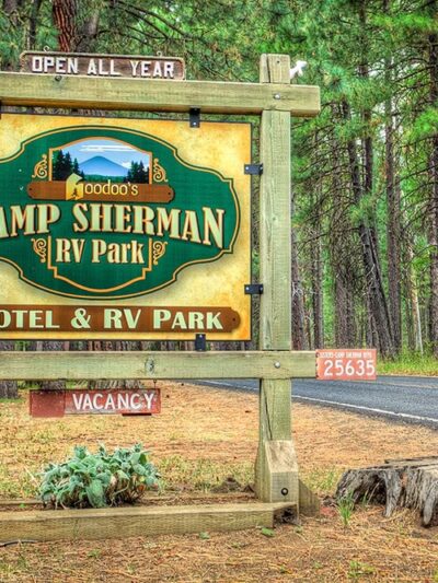 Camp Sherman RV Park & Motel - Camp Sherman, OR