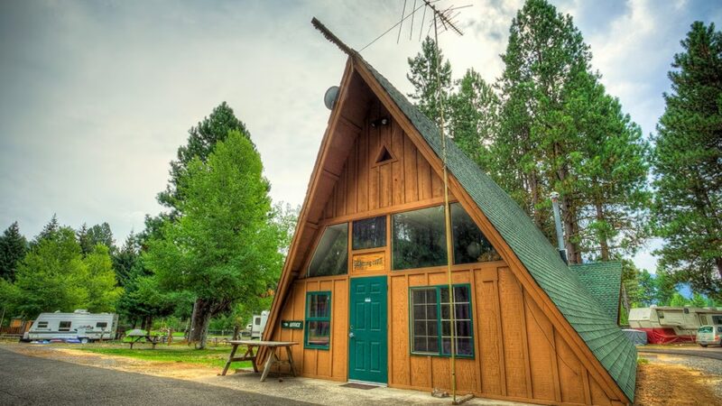 Camp Sherman RV Park & Motel - Camp Sherman, OR