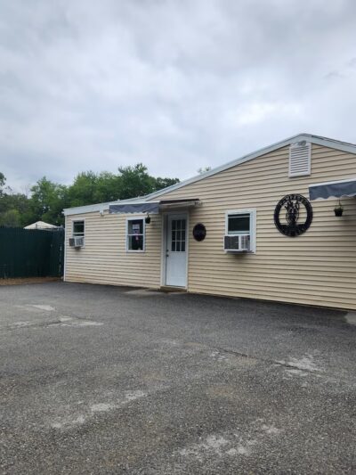 Pampered Pup LLC. - Candia, NH