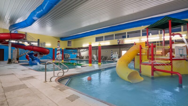 Days Inn Hotel & Governors' Waterpark, RV Park & Fitness Center - Casselton, ND