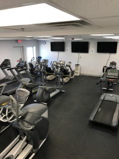 Days Inn Hotel & Governors' Waterpark, RV Park & Fitness Center - Casselton, ND