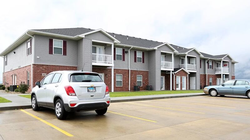 Cardinal Ridge Apartments - Chatham, IL