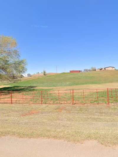 Red Barn Arena & RV - Cheyenne, OK