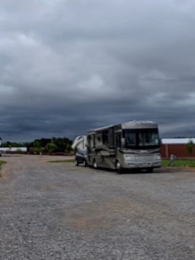 Red Barn Arena & RV - Cheyenne, OK