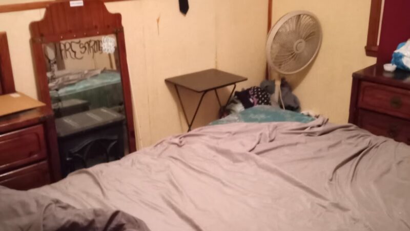 Chloe - Chloe, WV