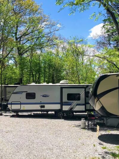 Back Ridge Shadows, LLC - Circleville, WV