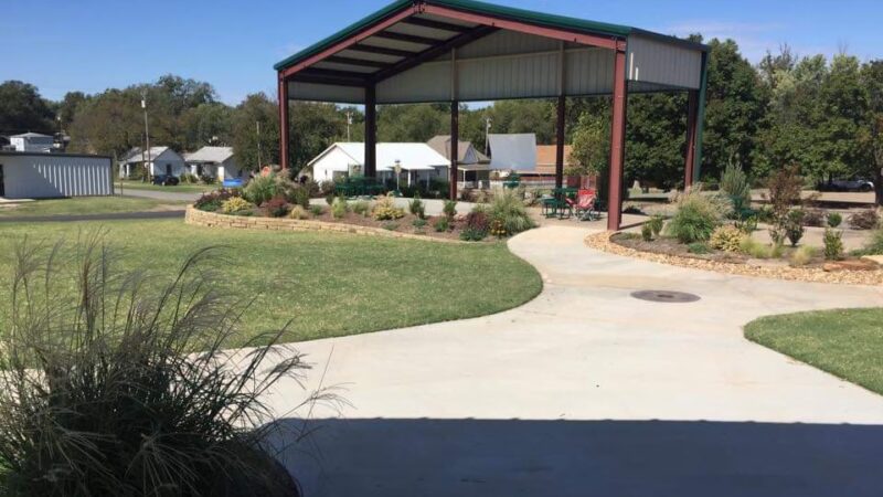 Arlington Park - Cleveland, OK