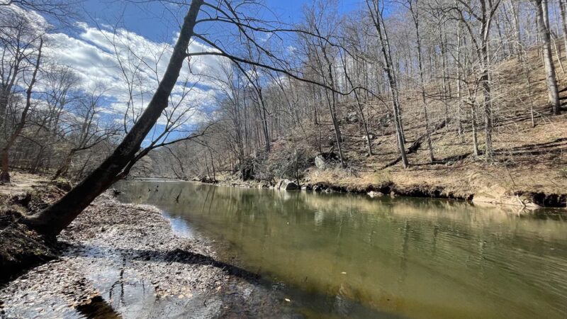 Bull Run-Occoquan Trail Yates Ford Road Trailhead - Clifton, VA