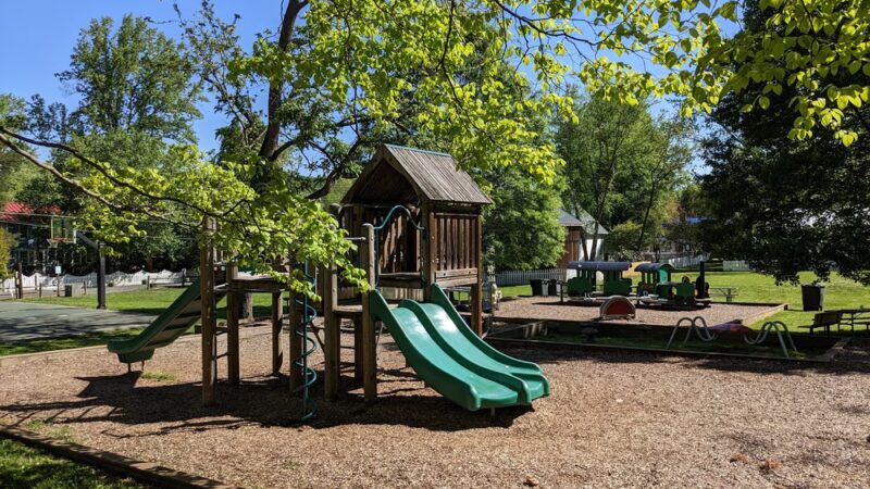 Clifton Town Park - Clifton, VA