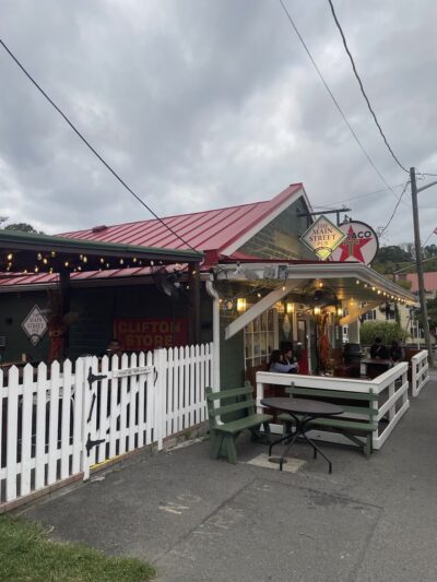 Main Street Pub - Clifton, VA