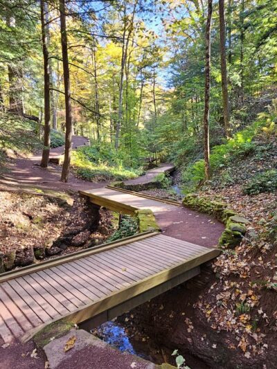 Root Glen - Clinton, NY