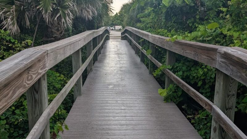 Cocoa Beach Parking - Cocoa Beach, FL
