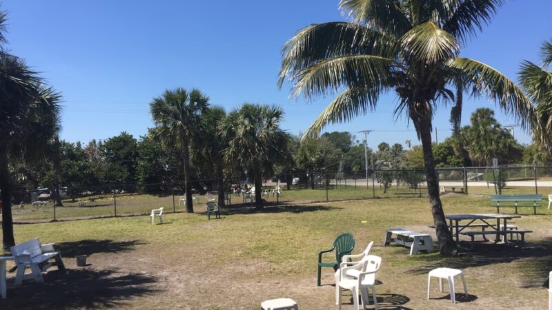 Public Dog Park And Cocoa Beach Access - Cocoa Beach, FL