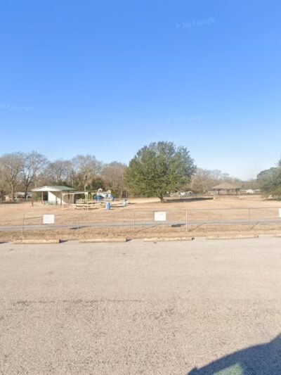 Poynor City Park - Coffee City, TX