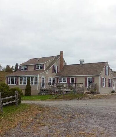 Notch View Inn & Campground - Colebrook, NH