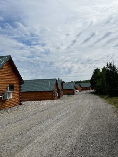 Flagpole View Cabins - Columbia Falls, ME