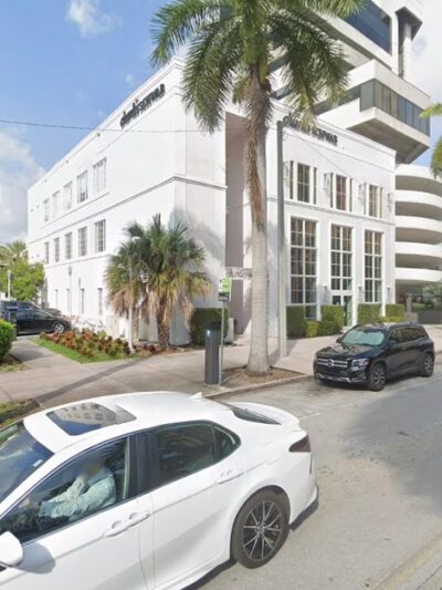 Boston Dog Company - Coral Gables, FL