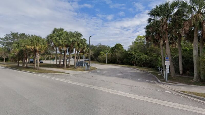 Dog park by kids school - Coral Springs, FL