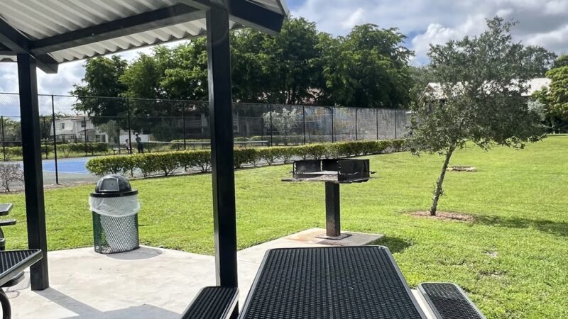 Village Green Park - Coral Springs, FL