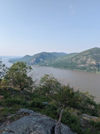 North Point Summit Trail - Cornwall, NY