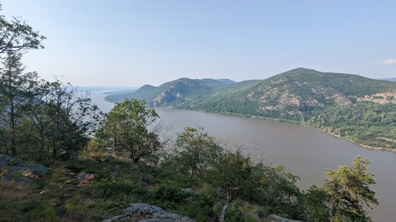 North Point Summit Trail - Cornwall, NY