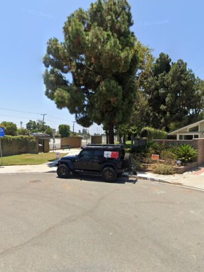 Suburbia Park - Costa Mesa, CA