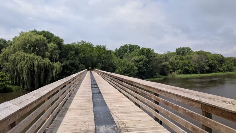 Glacial Drumlin Trail - Cottage Grove, WI