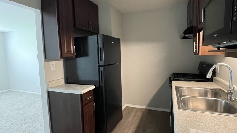 Woodlands of Crest Hill - Crest Hill, IL