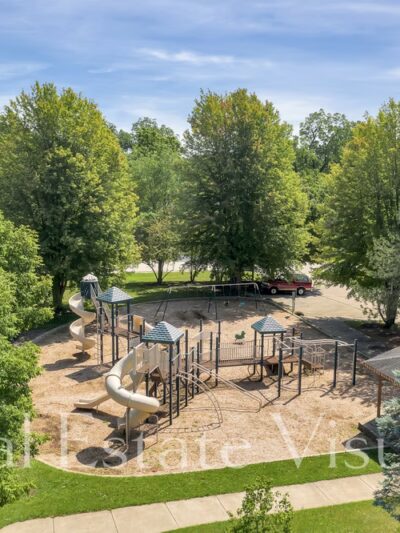 Brighton Oaks Park - Crystal Lake, IL