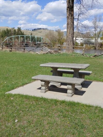 Peggy Brixner Park - Curlew, WA