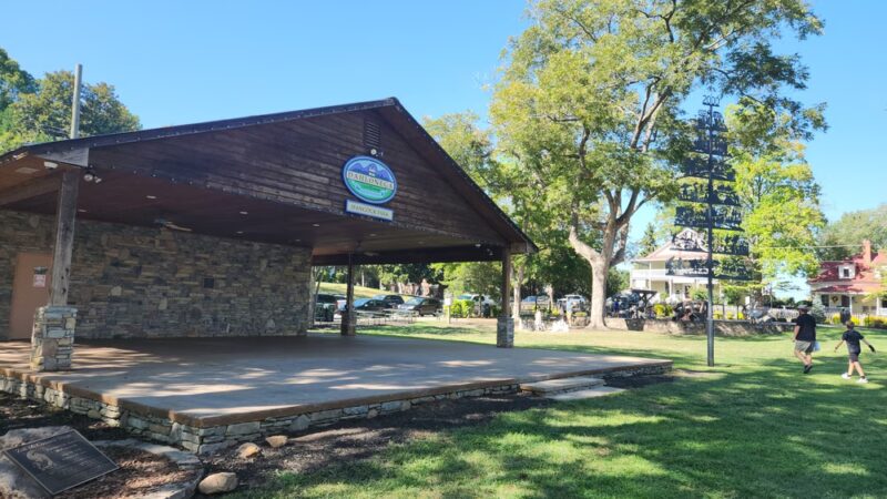 Hancock Park Playground - Dahlonega, GA