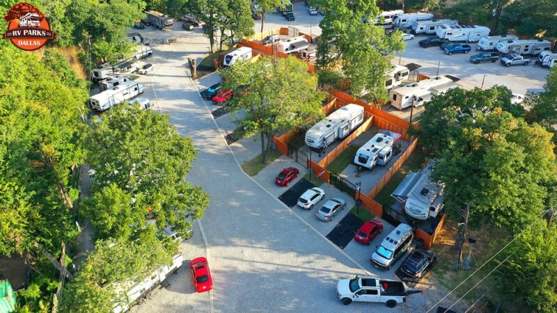Dallas Shady Oaks RV Park & Tiny Home Community - Dallas, TX